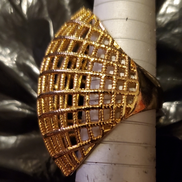 Large Estate Gold Plated Fashion Dome Open Basket Weave Ring - Size 8 New READ⬇️ - Picture 2 of 9